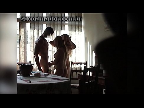 ❤️ 性朋友邀請一個巨人和他的三人行 色情視頻 在我們這裡 zh-tw.rex-porn-com.ru ❌